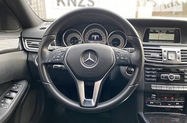 Седан Mercedes-Benz E-Class 2013 в Киеве