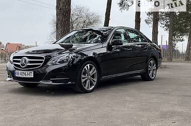 Седан Mercedes-Benz E-Class 2013 в Виннице