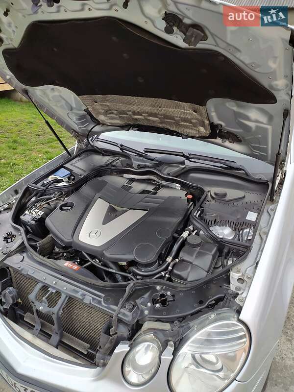 Седан Mercedes-Benz E-Class 2007 в Черновцах