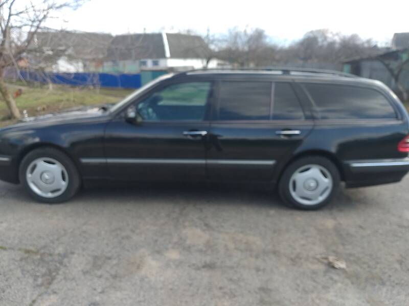 Універсал Mercedes-Benz E-Class 2001 в Лубнах