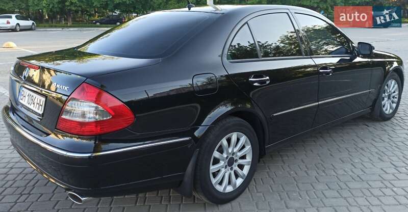 Седан Mercedes-Benz E-Class 2008 в Одессе