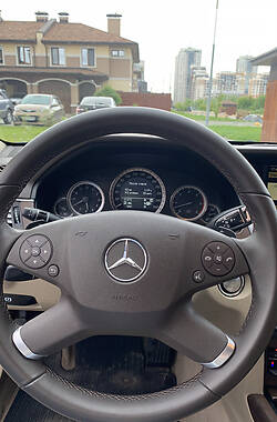 Седан Mercedes-Benz E-Class 2012 в Киеве