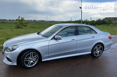 Седан Mercedes-Benz E-Class 2015 в Стрию