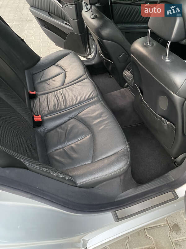 Седан Mercedes-Benz E-Class 2004 в Тернополе