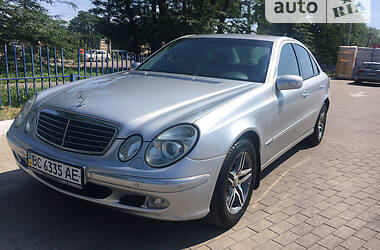 Седан Mercedes-Benz E-Class 2003 в Одессе