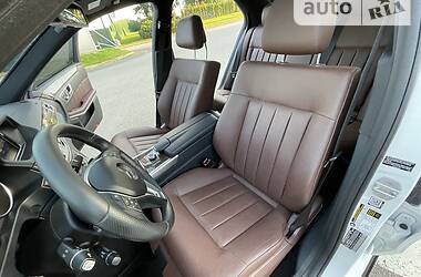Седан Mercedes-Benz E-Class 2015 в 