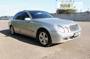 Седан Mercedes-Benz E-Class 2002 в Одесі