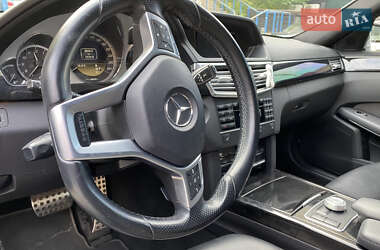 Седан Mercedes-Benz E-Class 2012 в 