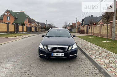Універсал Mercedes-Benz E-Class 2012 в Луцьку
