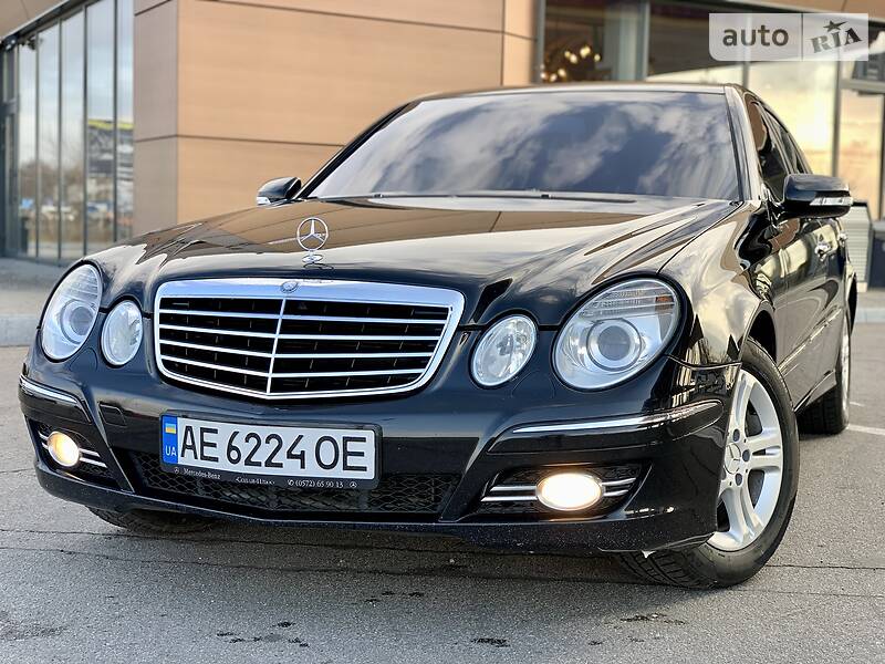 Седан Mercedes-Benz E-Class 2007 в Дніпрі