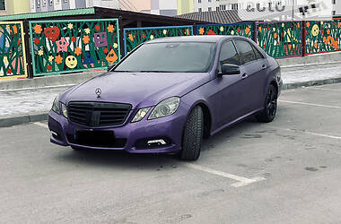 Седан Mercedes-Benz E-Class 2009 в Виннице