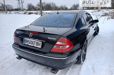 Седан Mercedes-Benz E-Class 2004 в Ромнах