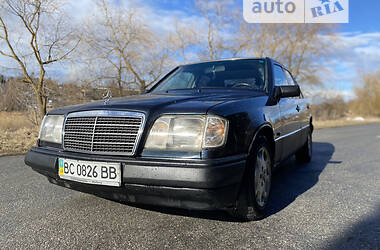 Седан Mercedes-Benz E-Class 1996 в 
