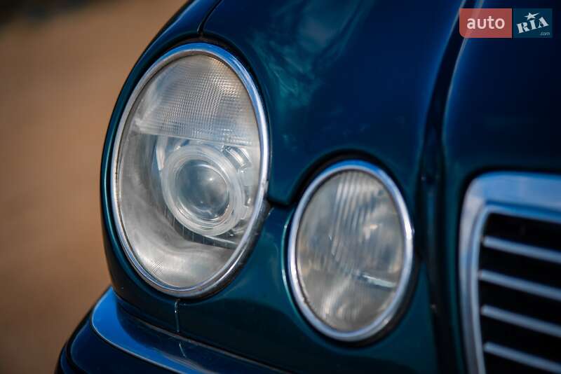 Седан Mercedes-Benz E-Class 1997 в Гайвороне