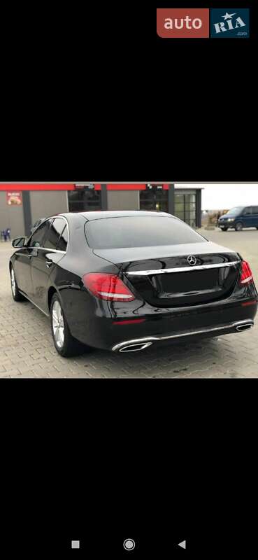 Седан Mercedes-Benz E-Class 2017 в Киеве