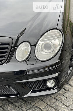 Седан Mercedes-Benz E-Class 2008 в 
