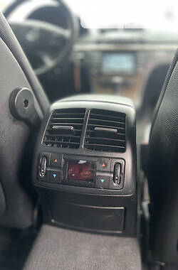 Седан Mercedes-Benz E-Class 2008 в 