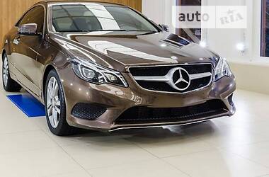 Купе Mercedes-Benz E-Class 2013 в Киеве