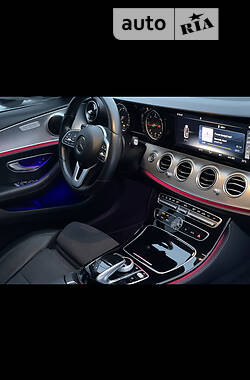Седан Mercedes-Benz E-Class 2018 в 