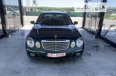 Седан Mercedes-Benz E-Class 2007 в Львове