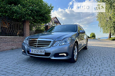 Седан Mercedes-Benz E-Class 2009 в Черновцах