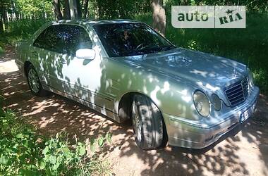 Седан Mercedes-Benz E-Class 2001 в Боярці