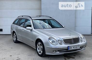 Универсал Mercedes-Benz E-Class 2004 в 