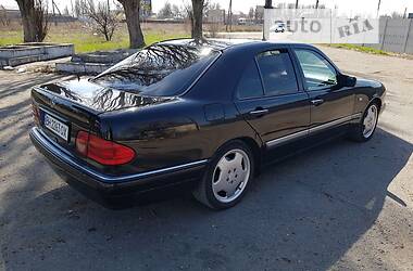 Седан Mercedes-Benz E-Class 1996 в Белгороде-Днестровском