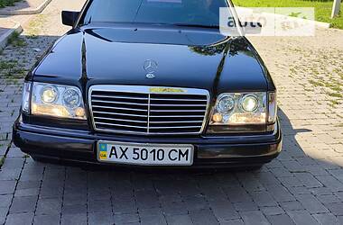 Седан Mercedes-Benz E-Class 1992 в Харкові