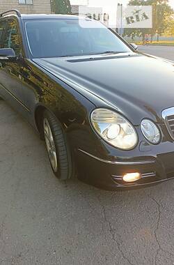 Универсал Mercedes-Benz E-Class 2008 в Киеве