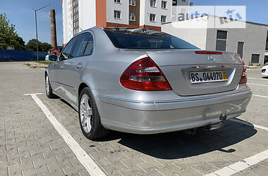 Седан Mercedes-Benz E-Class 2003 в Луцьку