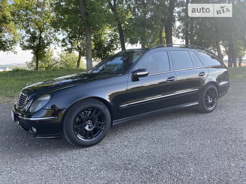Универсал Mercedes-Benz E-Class 2003 в Заставной