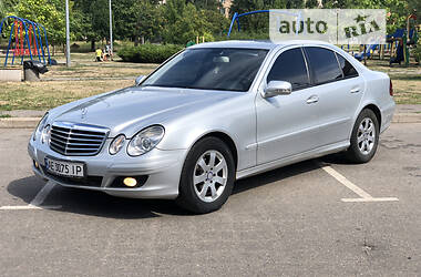 Седан Mercedes-Benz E-Class 2008 в Кривому Розі