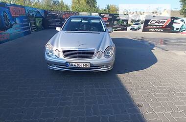 Седан Mercedes-Benz E-Class 2004 в Калуші