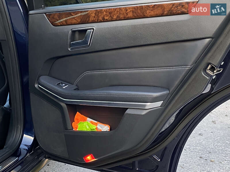 Универсал Mercedes-Benz E-Class 2014 в Виннице фото 18 Универсал Mercedes-Benz E-Class 2014 в Виннице