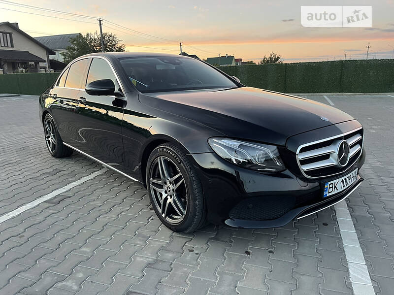 Mercedes-Benz E-Class 2016 Mercedes-Benz E-Class 2016