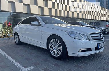 Купе Mercedes-Benz E-Class 2010 в Одесі