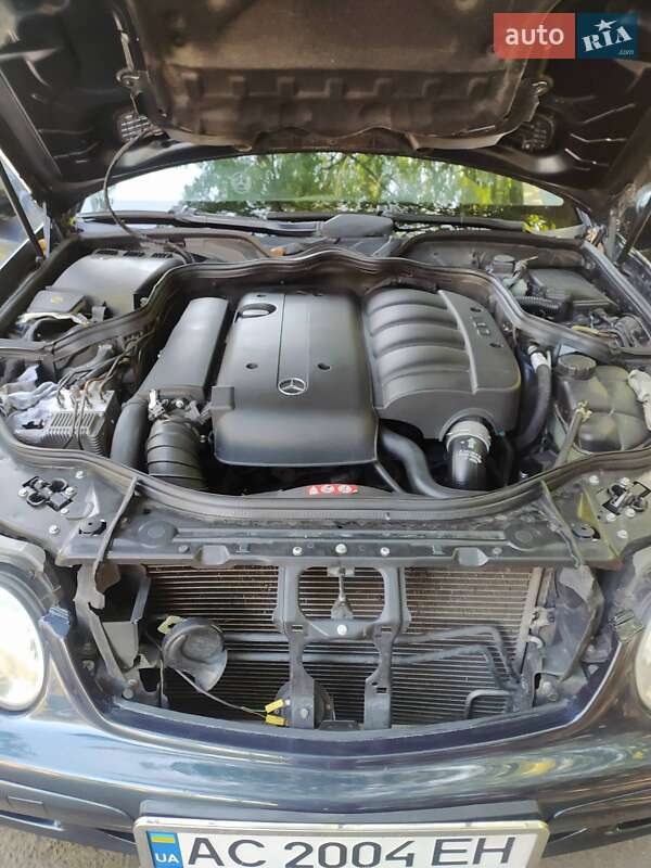 Універсал Mercedes-Benz E-Class 2004 в Одесі