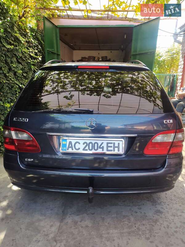Універсал Mercedes-Benz E-Class 2004 в Одесі