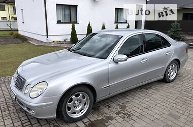 Седан Mercedes-Benz E-Class 2003 в Ковеле