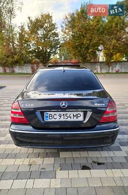 Седан Mercedes-Benz E-Class 2005 в Львове