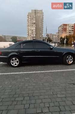 Седан Mercedes-Benz E-Class 2005 в Львове