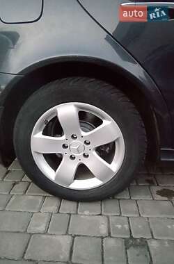 Седан Mercedes-Benz E-Class 2005 в 