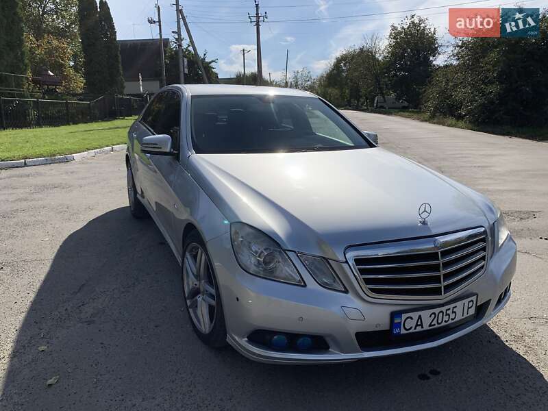 Седан Mercedes-Benz E-Class 2009 в Ватутіному