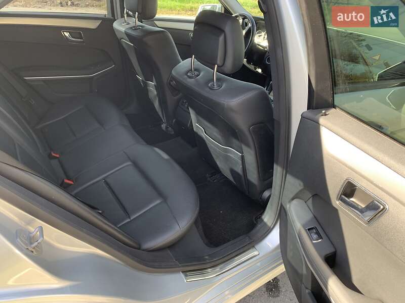 Седан Mercedes-Benz E-Class 2009 в Ватутіному
