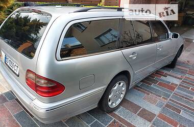 Универсал Mercedes-Benz E-Class 2001 в Тернополе