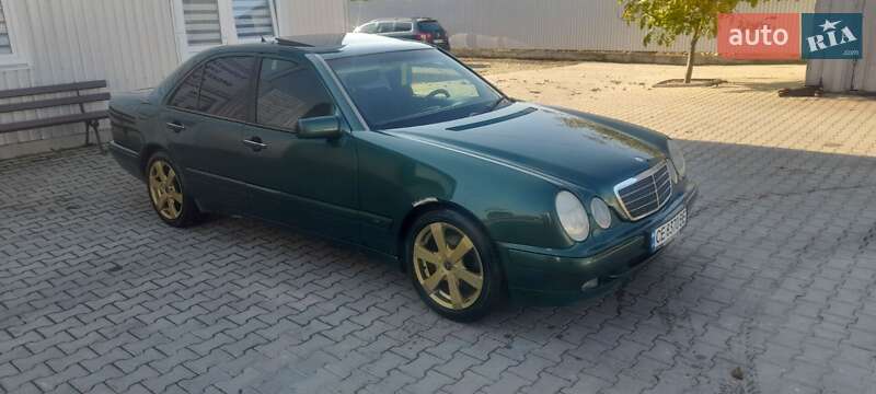 Седан Mercedes-Benz E-Class 1997 в Чернівцях