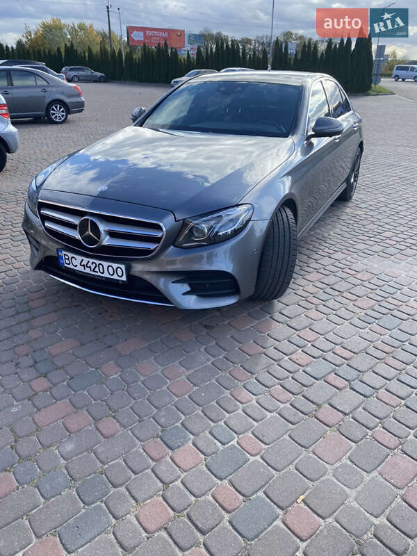 Mercedes-Benz E-Class 2016