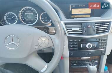 Универсал Mercedes-Benz E-Class 2011 в Ивано-Франковске