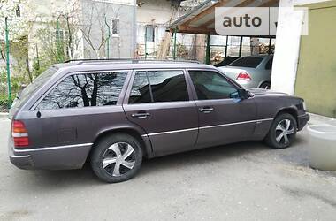 Универсал Mercedes-Benz E-Class 1994 в 